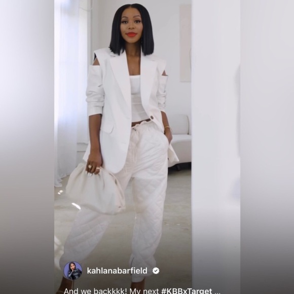 44.Future Collective Quilted High-Rise Cinch Waist Jogger Pants - Picture 8 of 12